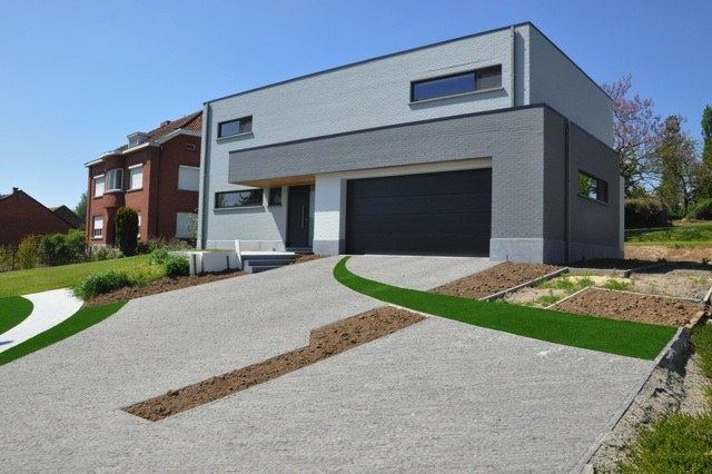 Moderne oprit met kunstgras